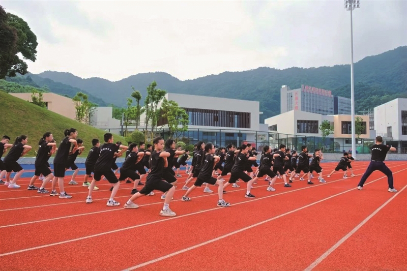 少年警校,集結!
